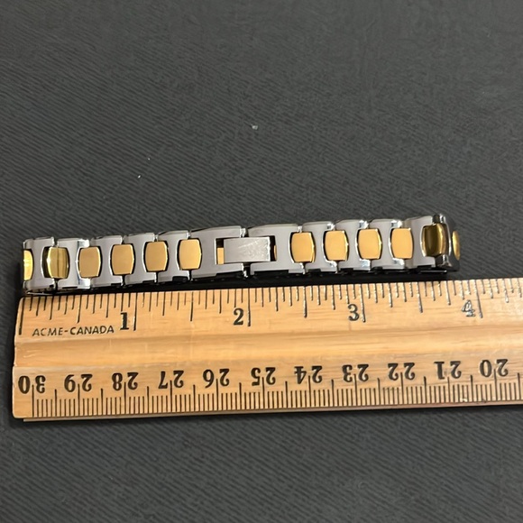Bracelet Stainless Steel and Gold Tone, excellent condition. See the photos. - Picture 2 of 11